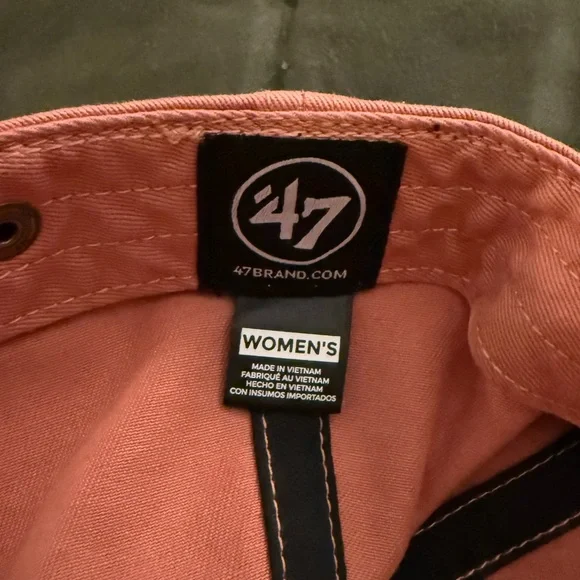 47 Clean Up Atlanta Braves Dad Hat Sedona Pink Limited Edition Adjustable NWOT - Picture 6 of 6